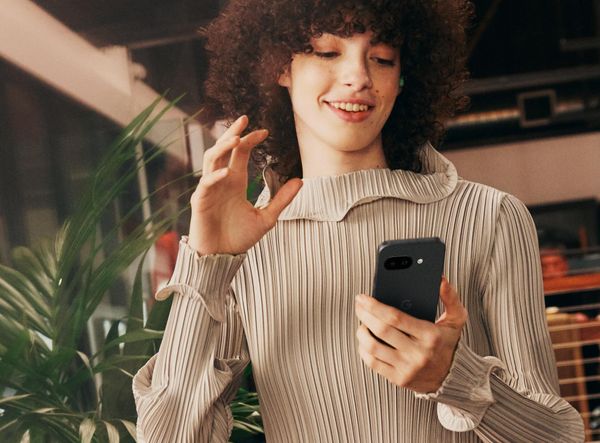Google showt opvallende wijziging in nieuwe Pixel 9a