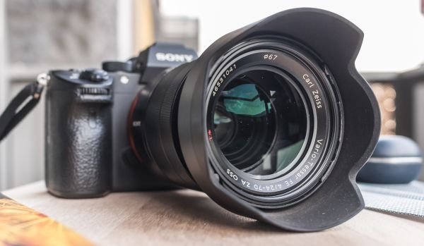 Sony A7 Mark III review lens