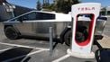 Tesla geeft je noodfunctie die je leven kan redden maar veroorzaakt tot 25.000 dollar schade