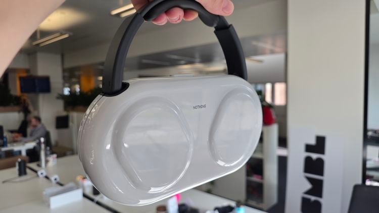 Het Londense Nothing haalt wisselvallige resultaten op hun smartphones, maar qua audio scoort het keer op keer. Weet het merk dat weer te doen met de nieuwe Headphone (1) Pro?