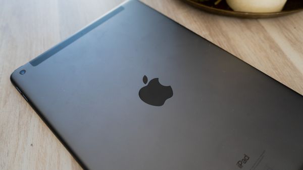 iPad (2021)