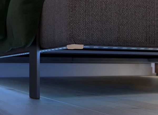 De Philips Hue Flux-ledstrips zijn perfect om mooi weg te werken in je meubilair, maar met deze accessoires is het pas echt interessant geworden.