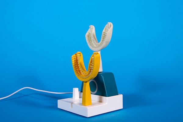 Y-brush Kickstarter tandenborstel