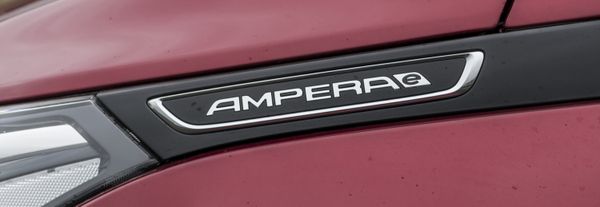Opel Ampera-e review logo