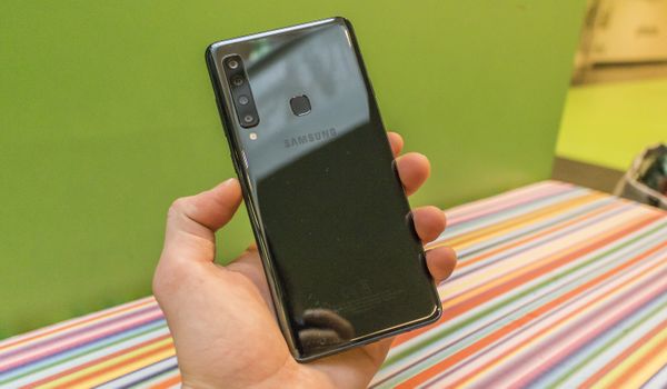 Samsung Galaxy A9 2018 review design