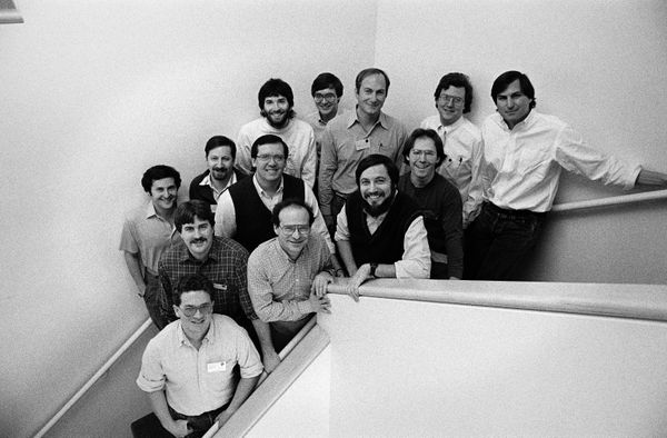 Steve Jobs met het NeXT team