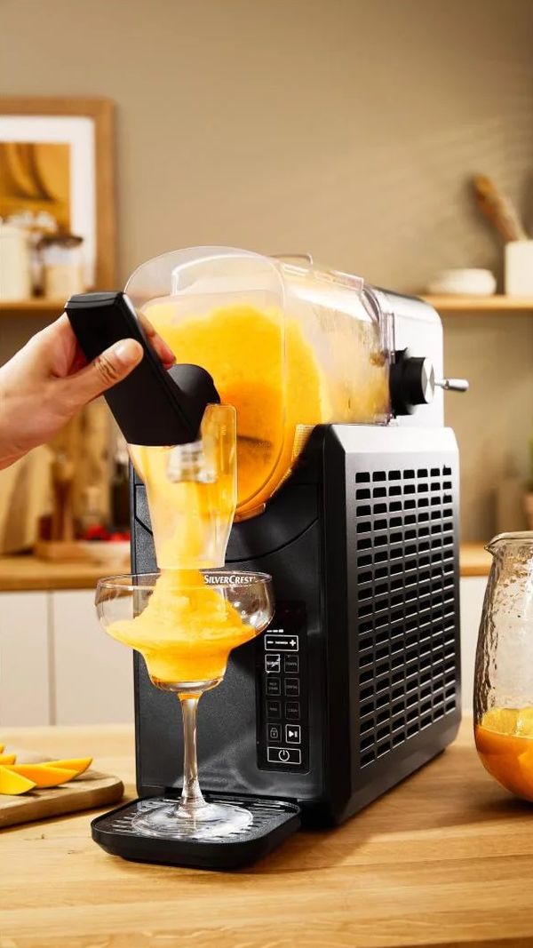 Lidl haakt in op TikTok-trend met goedkope slushmachine