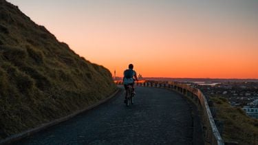 De draadloze oplader is de toekomst voor de elektrische fiets