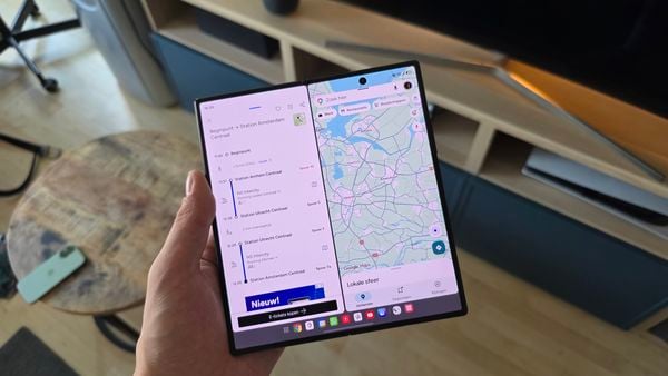 Met het nieuwe paspoortformaat van de Samsung Galaxy Z Fold8, is het heet geworden onder de voeten van zijn grotere broer. Is de Galaxy Z Fold8 Ultra nog wel de prijs waard?