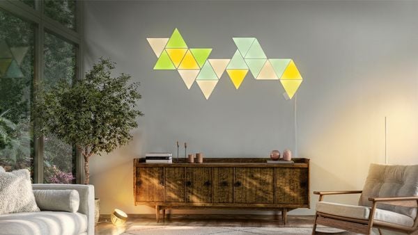 Philips Hue-moederbedrijf Signify heeft op IFA in Berlijn verschillende nieuwe producten en softwarefuncties gepresenteerd. Wij zetten op een rijtje wat je moet weten.