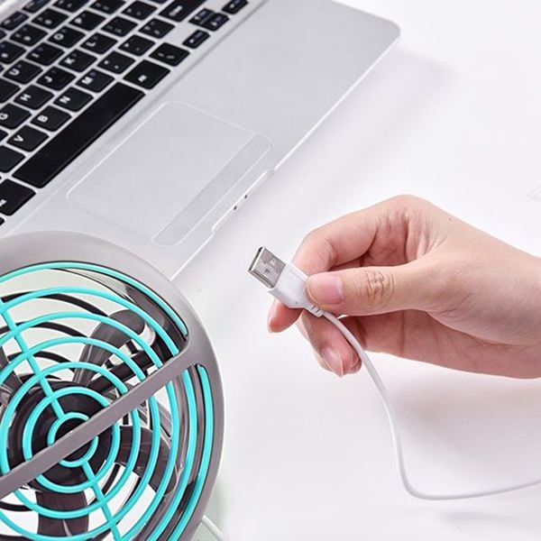 De USB-poort in je auto maakt ruimte voor deze bijzondere gadgets