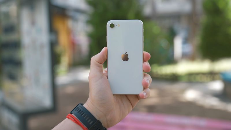 Swappie en WANT geven refurbished iPhone weg, omdat het belangrijk is.  