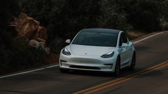 Tesla Model 3, Elektrische auto