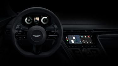 Aston Martin en Porsche showen nieuwe versie Apple CarPlay