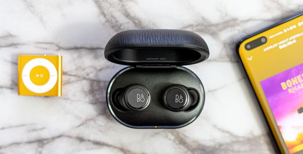 B&O Beoplay E8 3.0 review in doos
