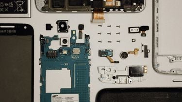 De goedkoopste Samsung-telefoon van dit moment heeft een grotere accu dan de beste en duurste modellen van de fabrikant. Ja, dat lees je goed.