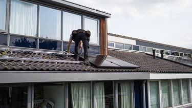 Je zonnepanelen besparen je nog meer geld met deze tips