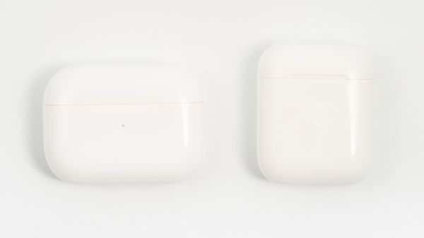 AirPods Pro case vs airpods 001
