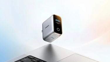 Anker heeft een oplader gepresenteerd voor laptops die automatisch je laptop herkent en het laadproces daarop aanpast. Dit moet je erover weten.