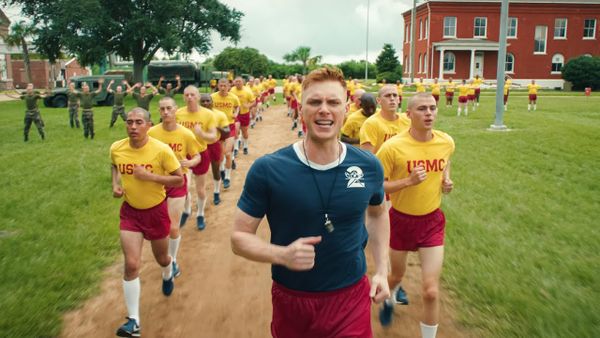 De nieuwe Netflix-serie Boots staat sinds vrijdag op de service en is nu al een van de best bekeken series in Nederland.